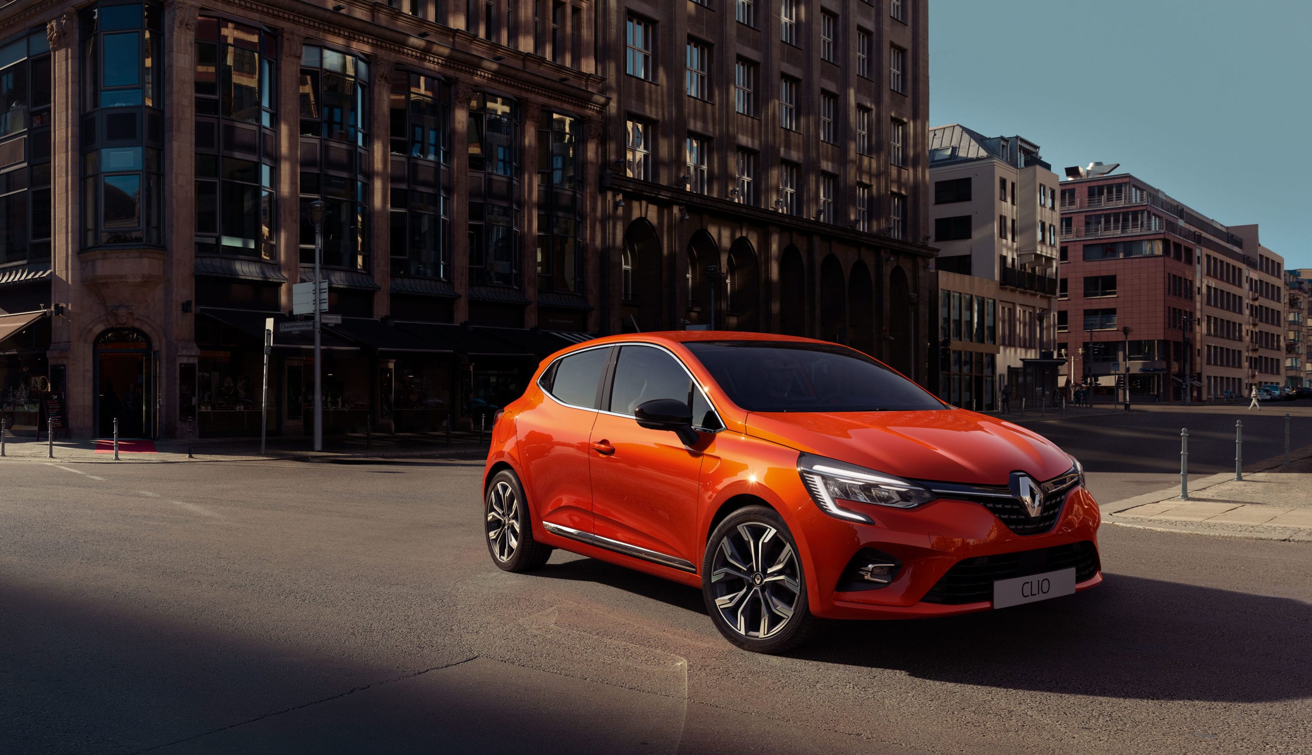 https://www.firstcar.co.uk/wp-content/uploads/2021/04/LEAD-All-NewRenaultClio-EMBARGO29011909h00UKtime2-scaled.jpg